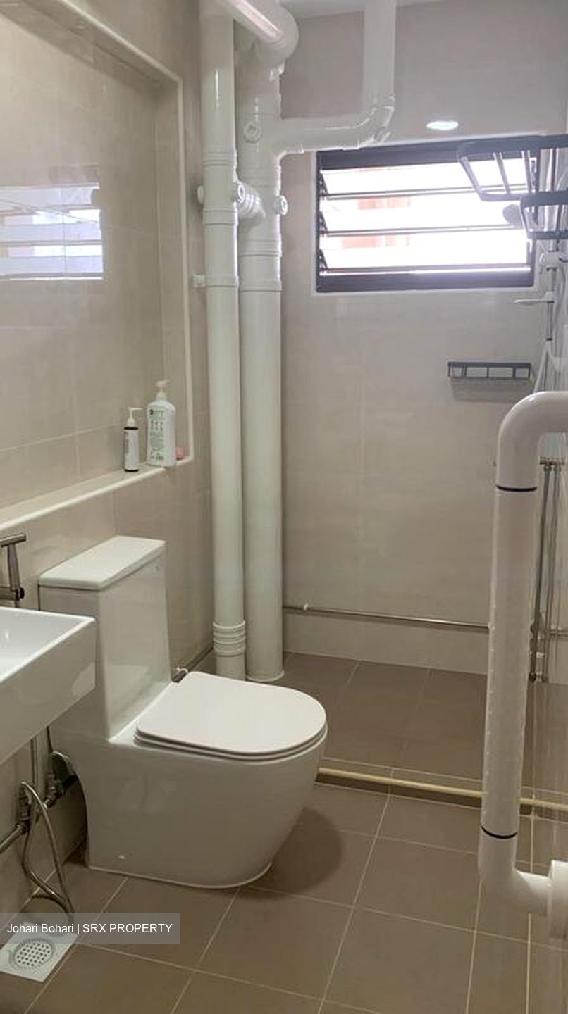 Blk 161 Yung Ping Road (Jurong West), HDB Executive #550389601